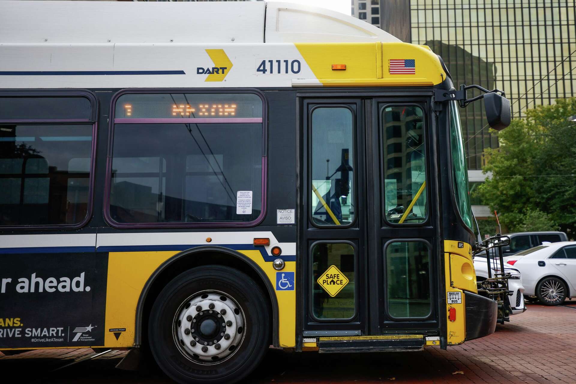 Modular Thinking. Intelligent Transit.
